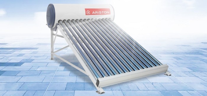 máy nước nóng năng lượng mặt trời Ariston